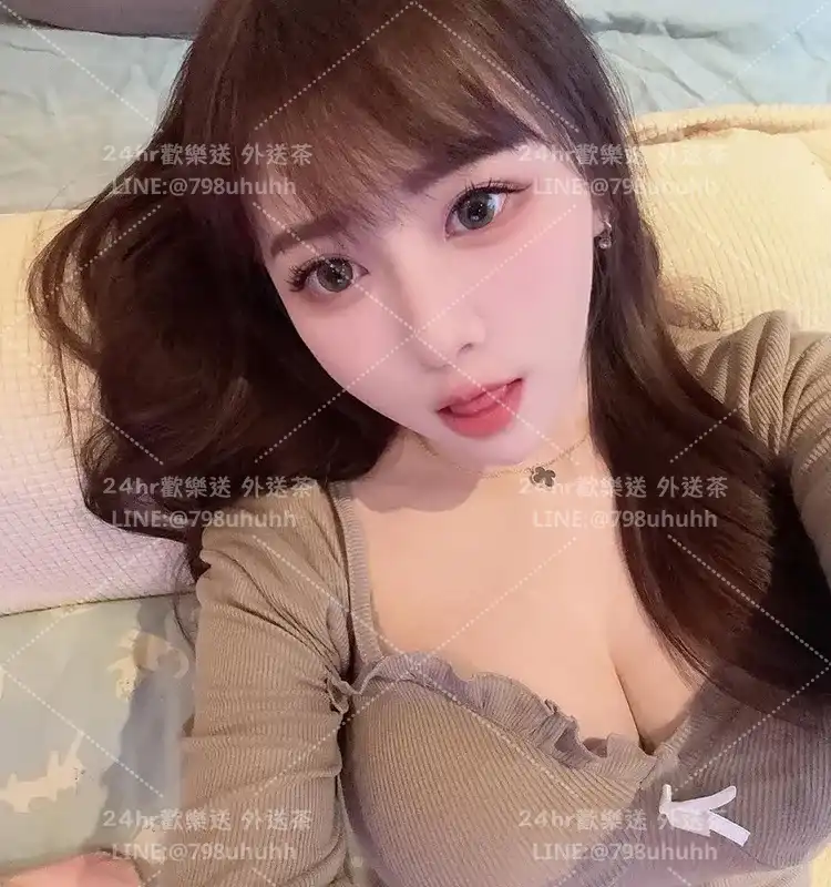 菲妮
