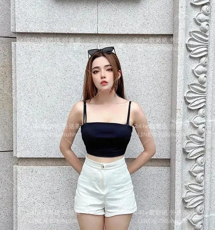 腆腆