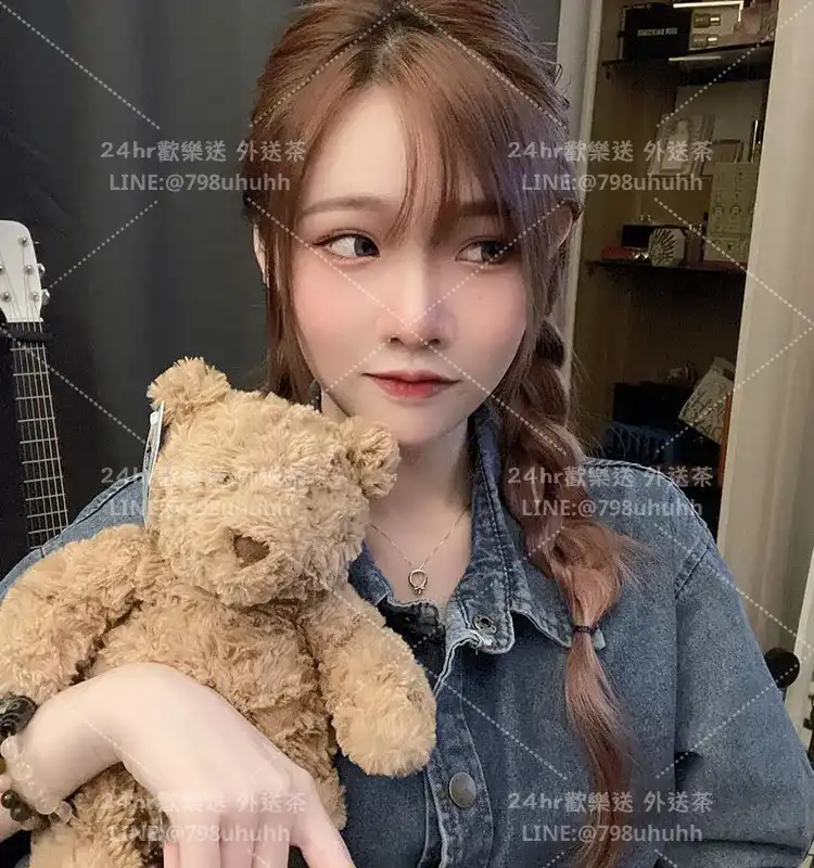 莉娜