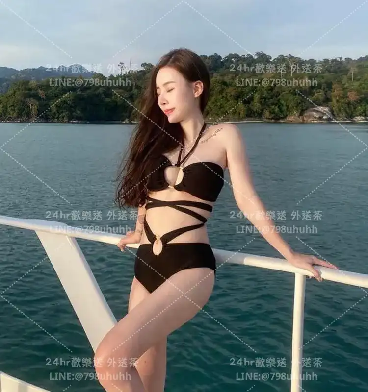 莉莉